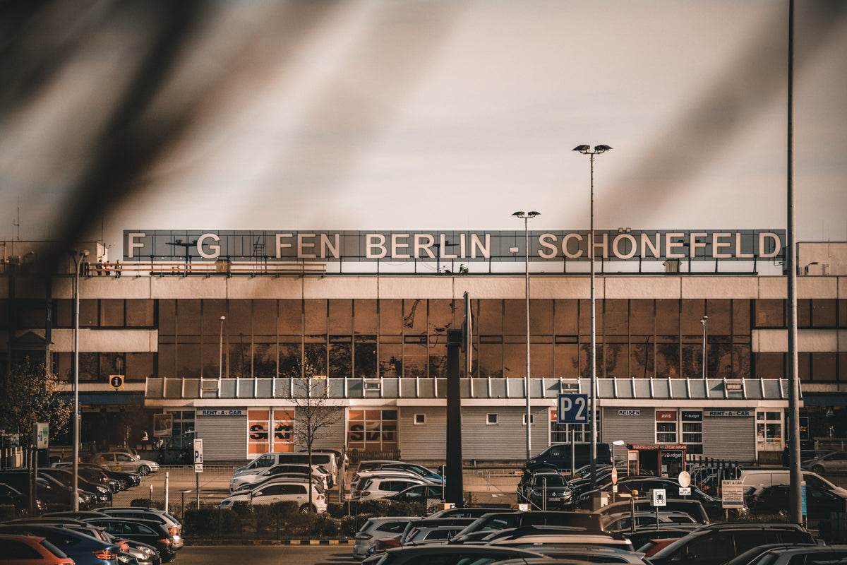 Airport Berlin-SXF - TRVL LOVR Online Shop
