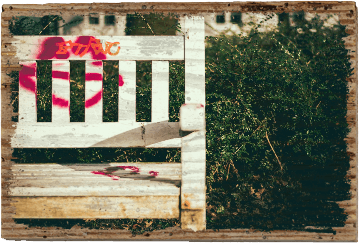 Kiss! - TRVL LOVR Online Shop